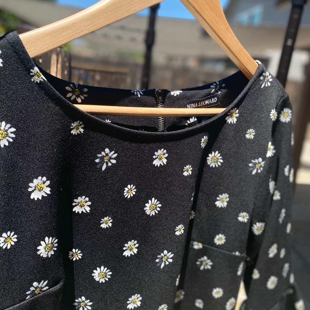 DAISY DRESS SIZE M - Picture 4 of 9